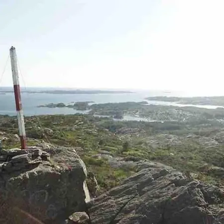 Austefjorden Hytte Ved Havet!