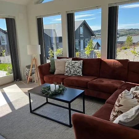 Austefjorden Hytte Ved Havet! Tatil Evi